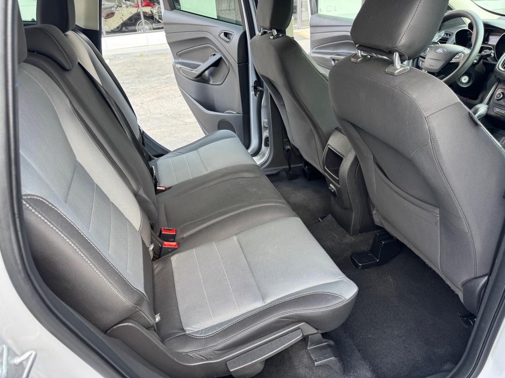 2019 Ford Escape Image 10
