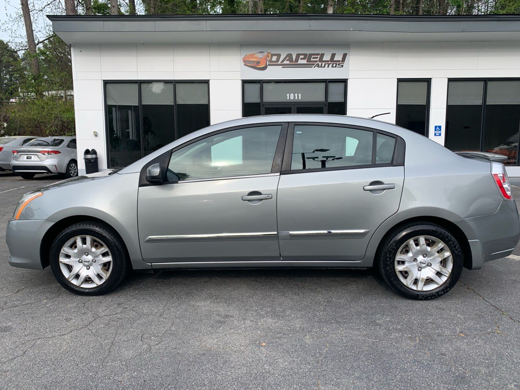 2012 Nissan Sentra Image 2