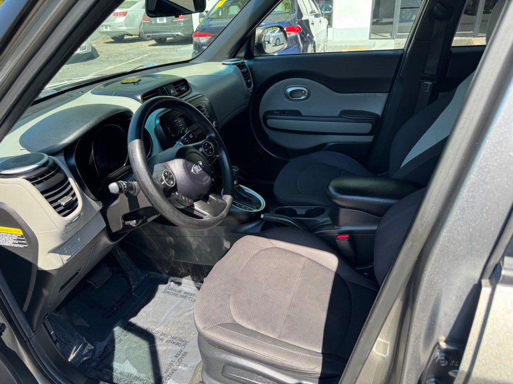 2015 Kia Soul Image 8