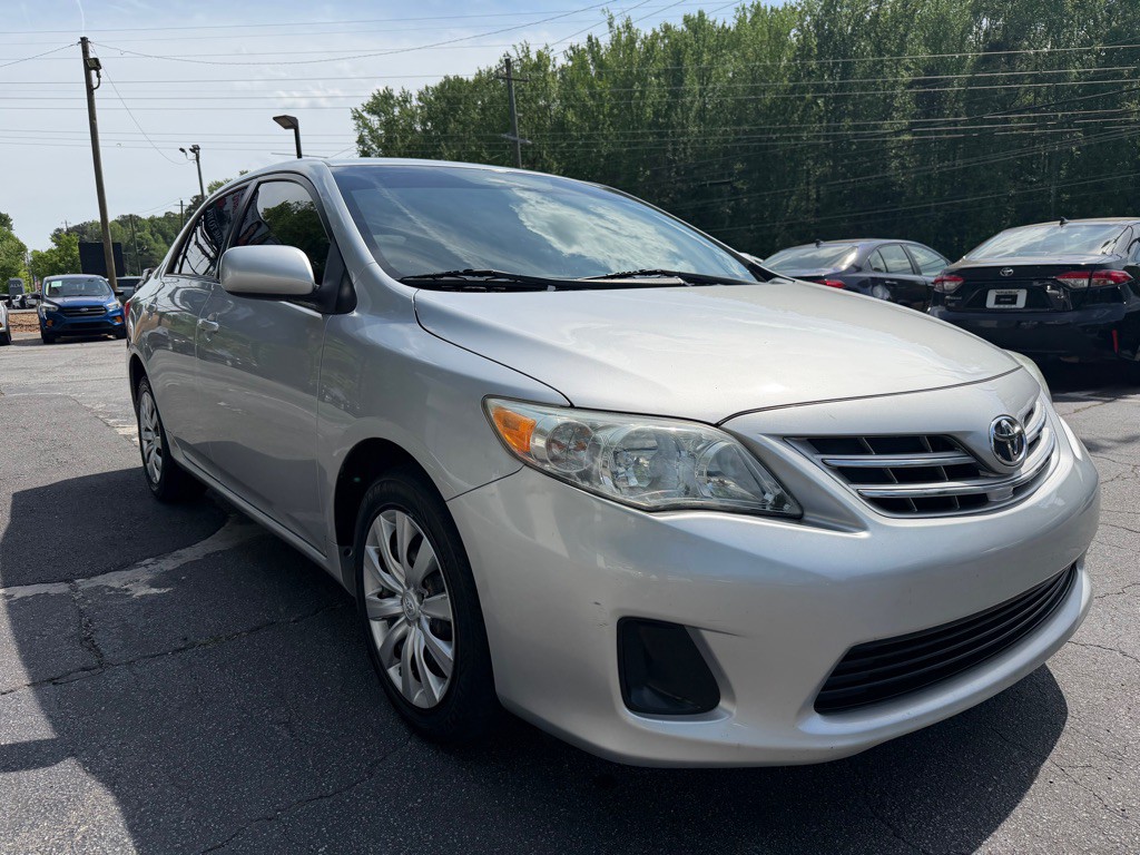 2013 Toyota Corolla Image 4