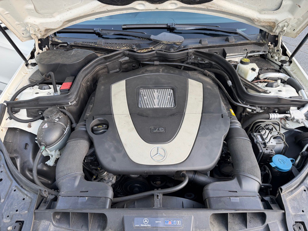 2011 Mercedes-Benz E-Class Image 12