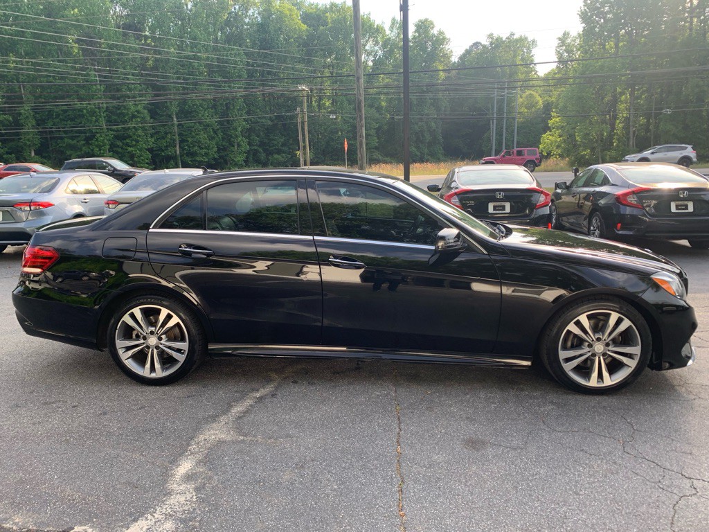 2016 Mercedes-Benz E-Class Image 5