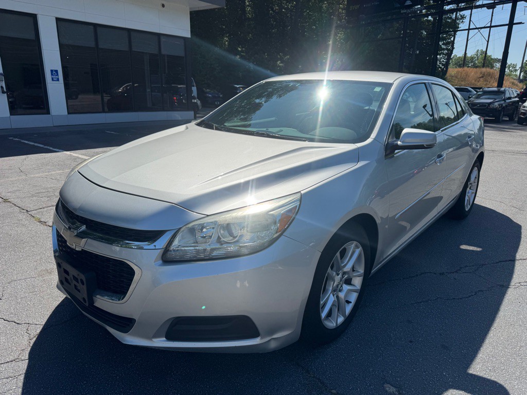 2015 Chevrolet Malibu Image 4