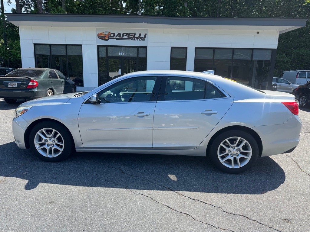 2015 Chevrolet Malibu Image 5