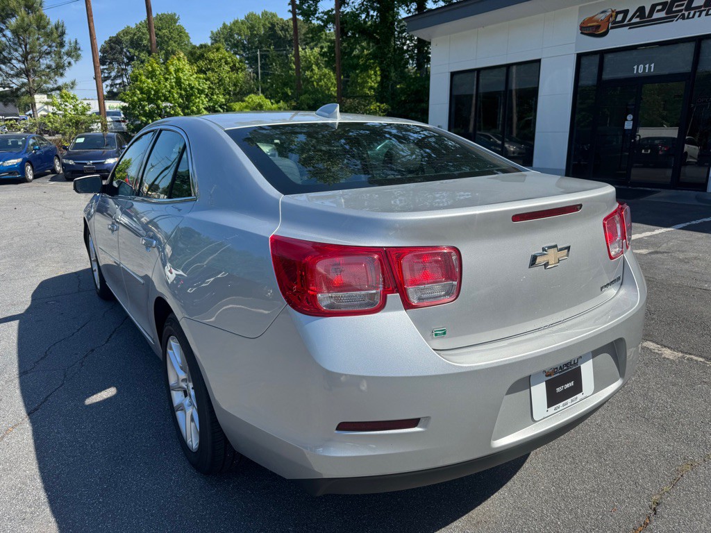 2015 Chevrolet Malibu Image 6
