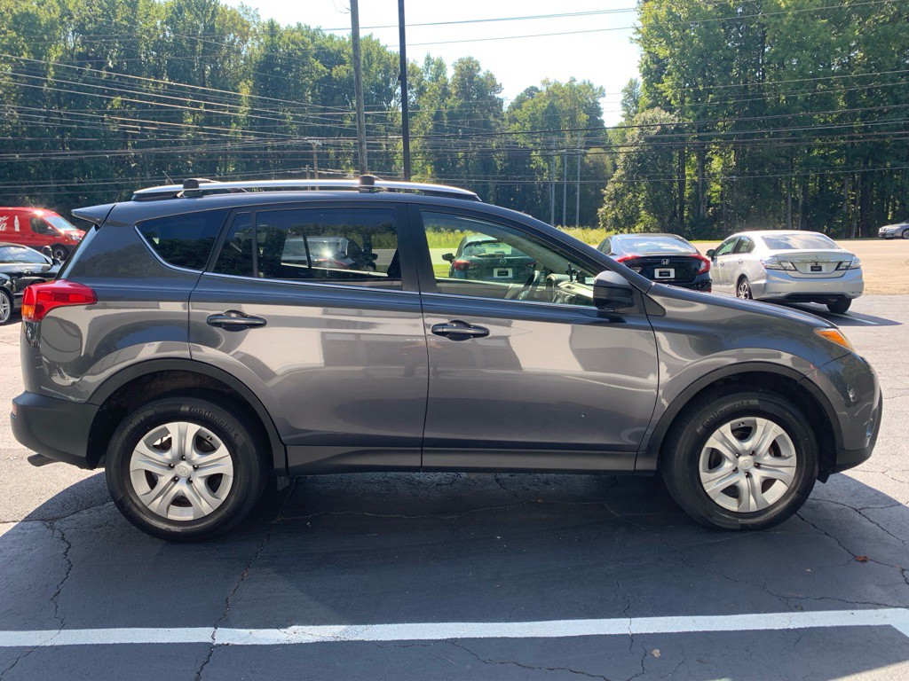 2015 Toyota Rav4 Image 5