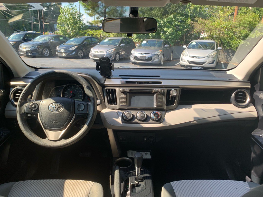 2015 Toyota Rav4 Image 7