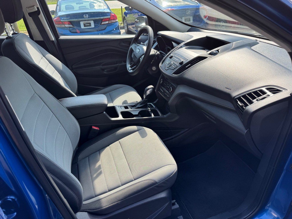 2019 Ford Escape Image 9