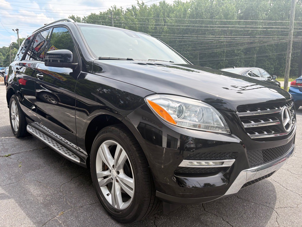 2015 Mercedes-Benz M-Class Image 1