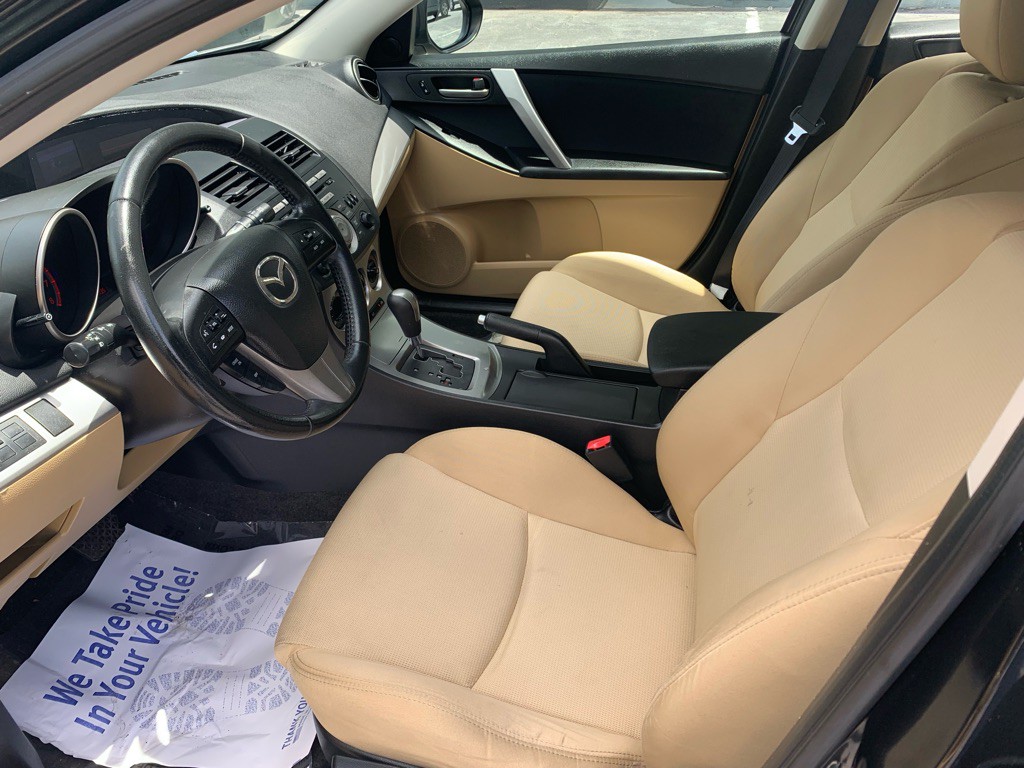 2010 Mazda Mazda3 Image 8