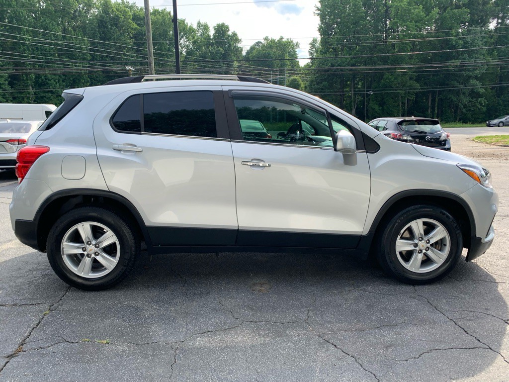 2019 Chevrolet Trax Image 2