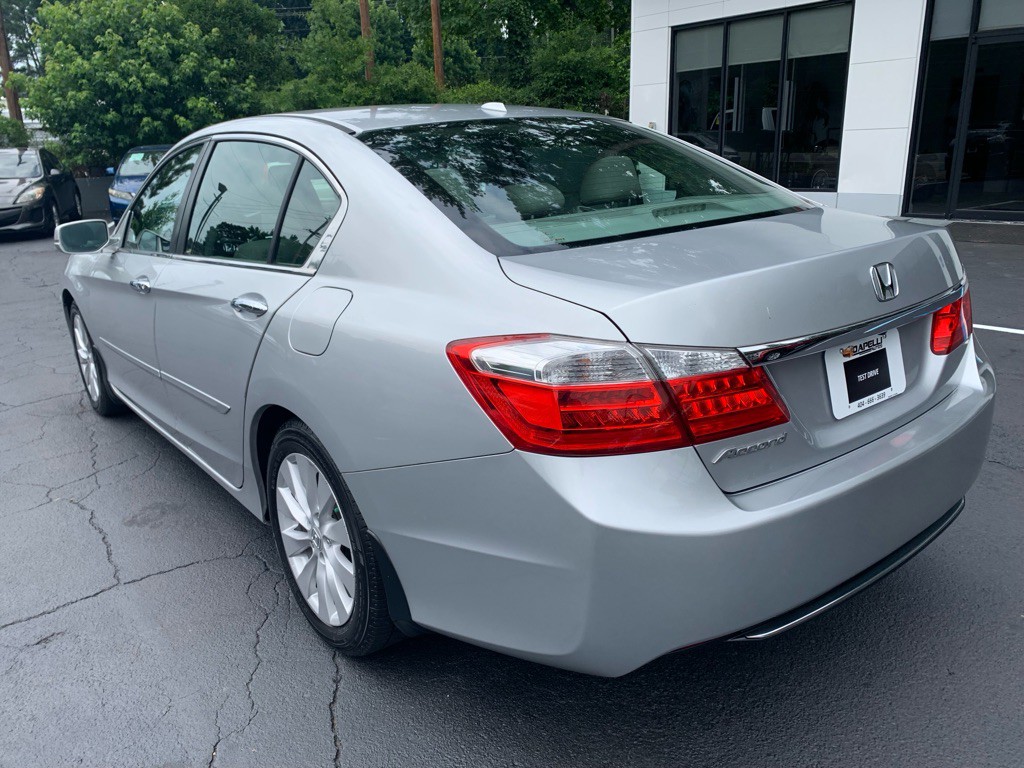 2013 Honda Accord Image 4