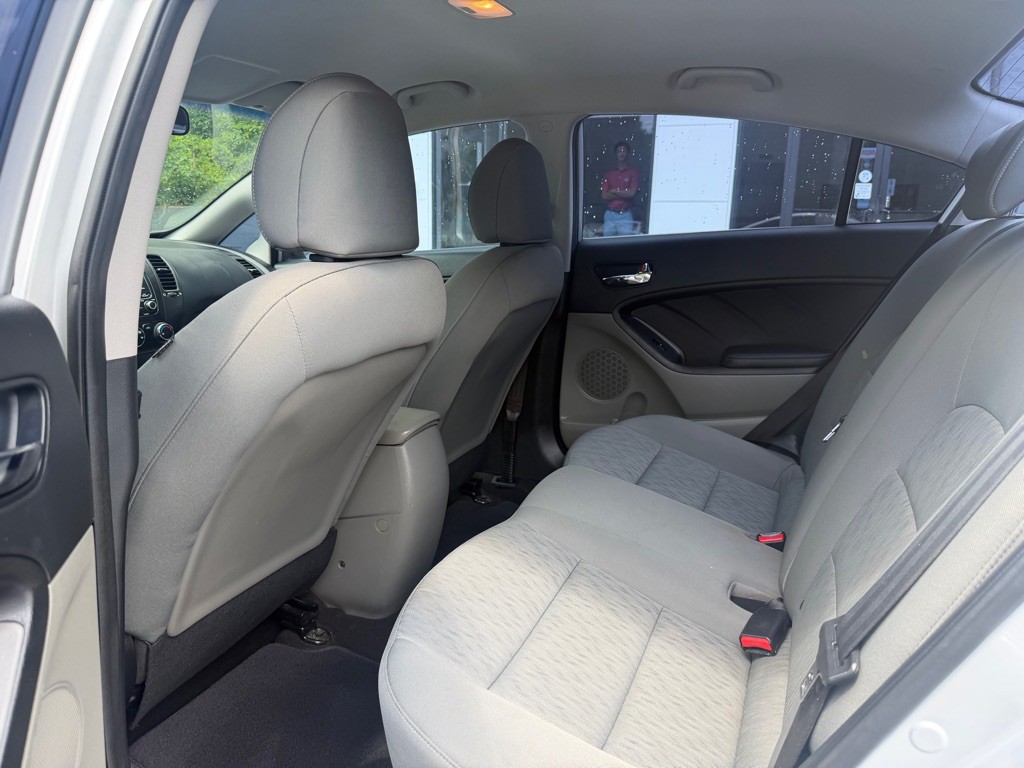 2016 Kia Forte Image 10