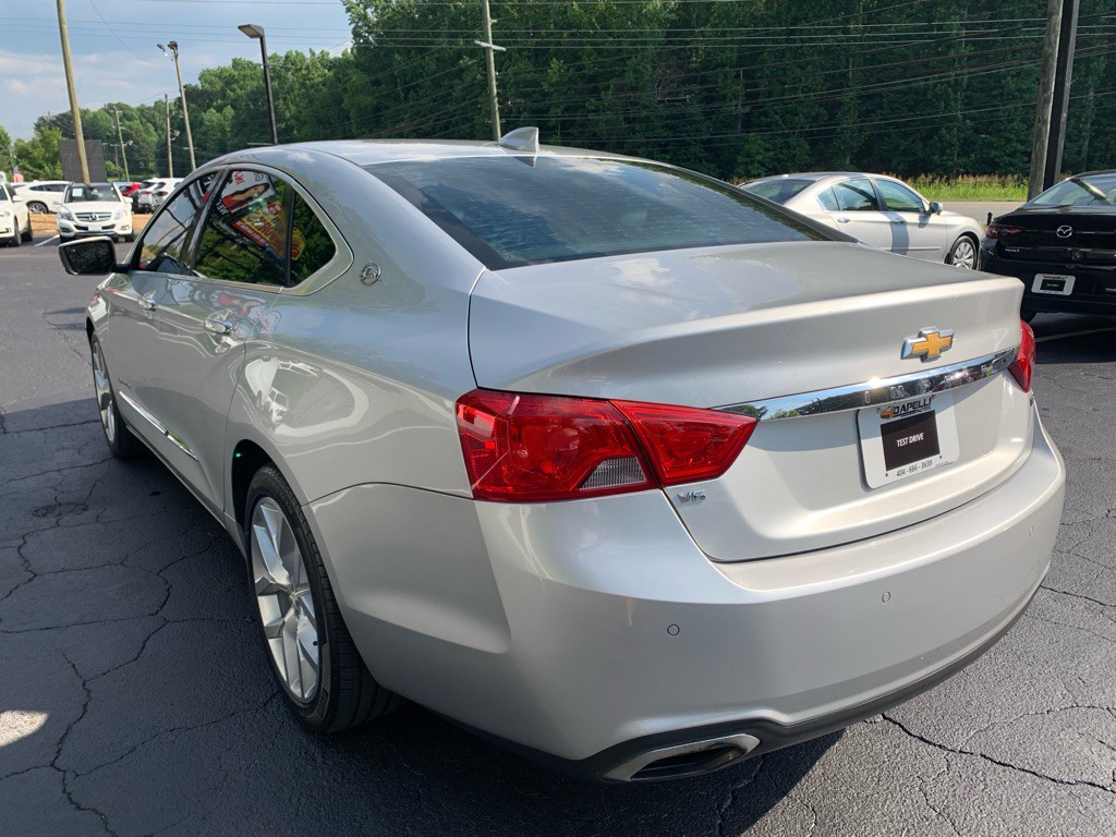 2016 Chevrolet Impala Image 3