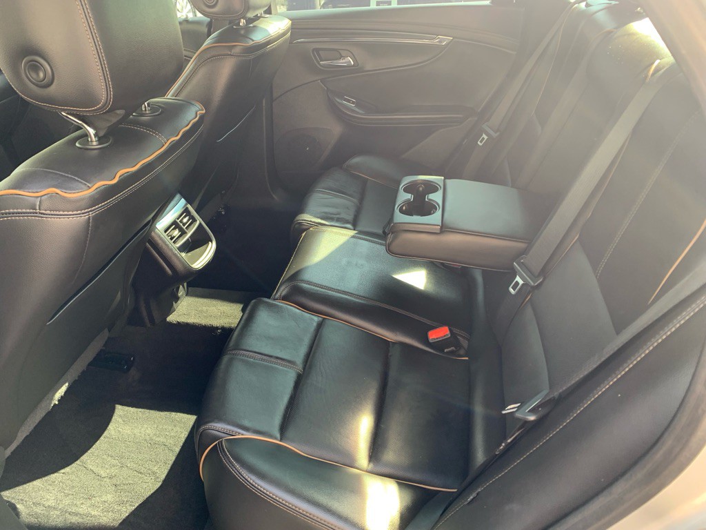 2016 Chevrolet Impala Image 11