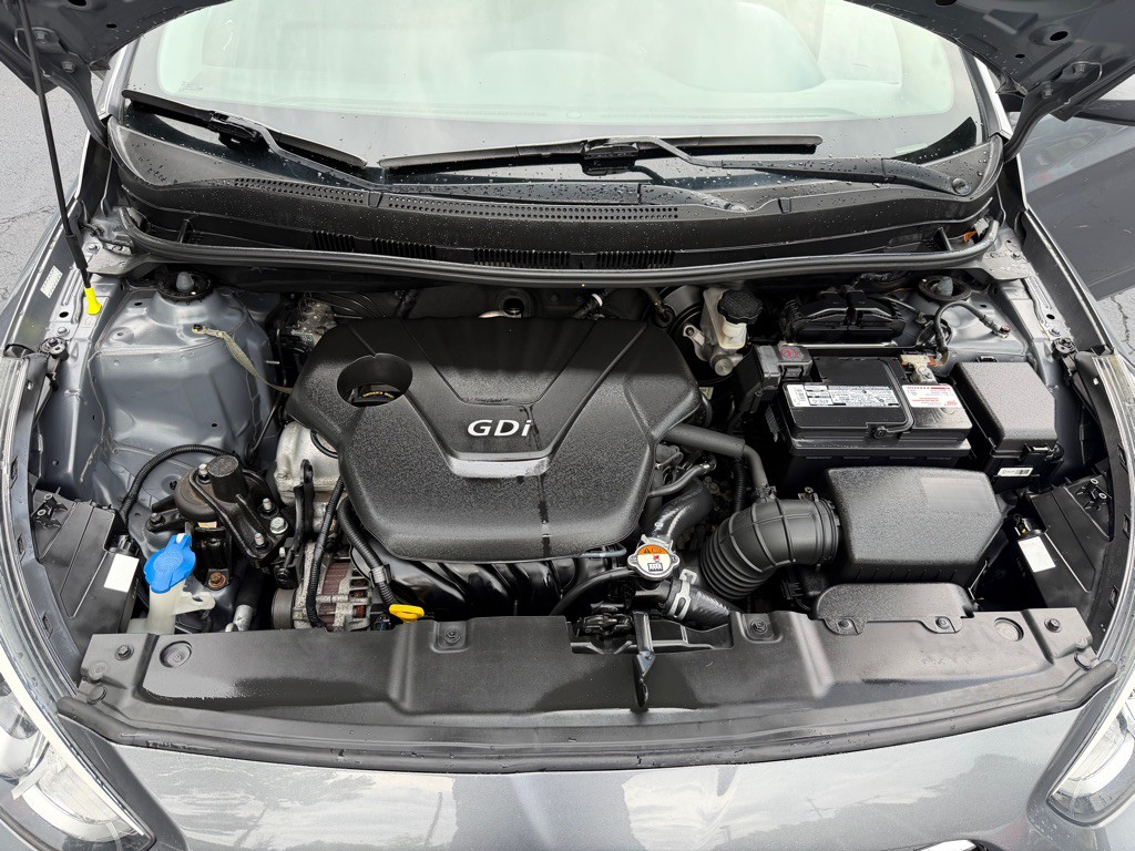 2017 Hyundai Accent Image 12
