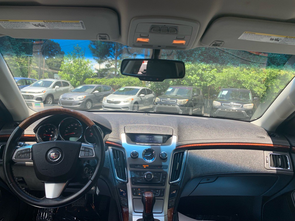 2011 Cadillac CTS Image 9