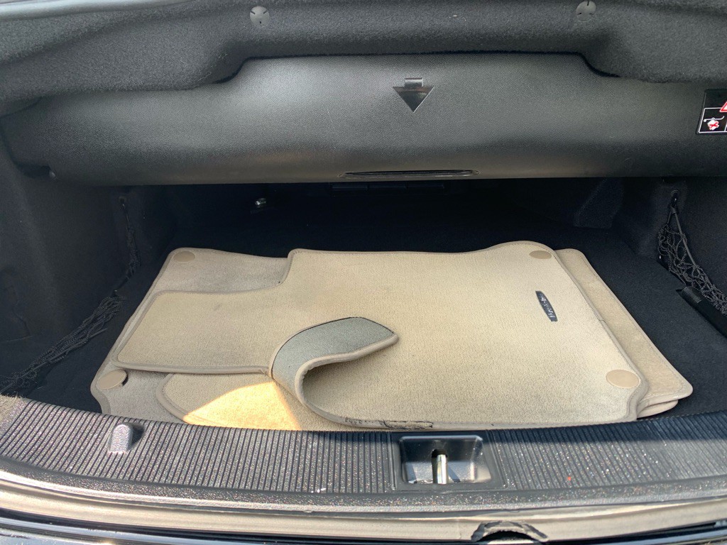 2013 Mercedes-Benz E-Class Image 19