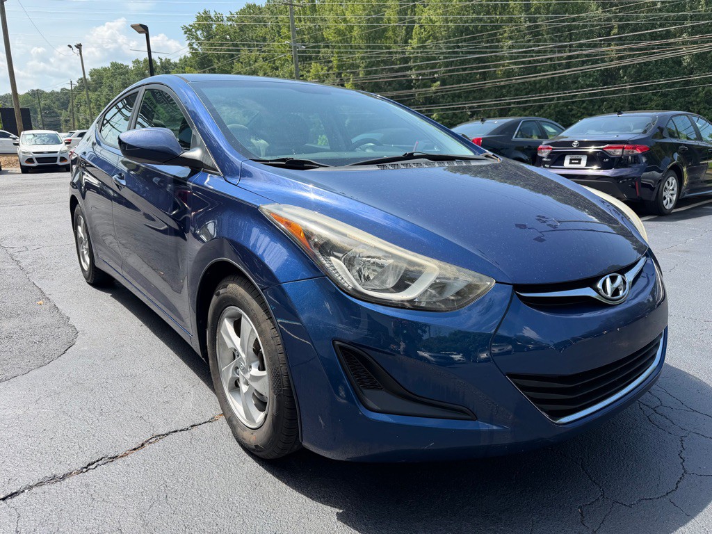 2015 Hyundai Elantra Image 4