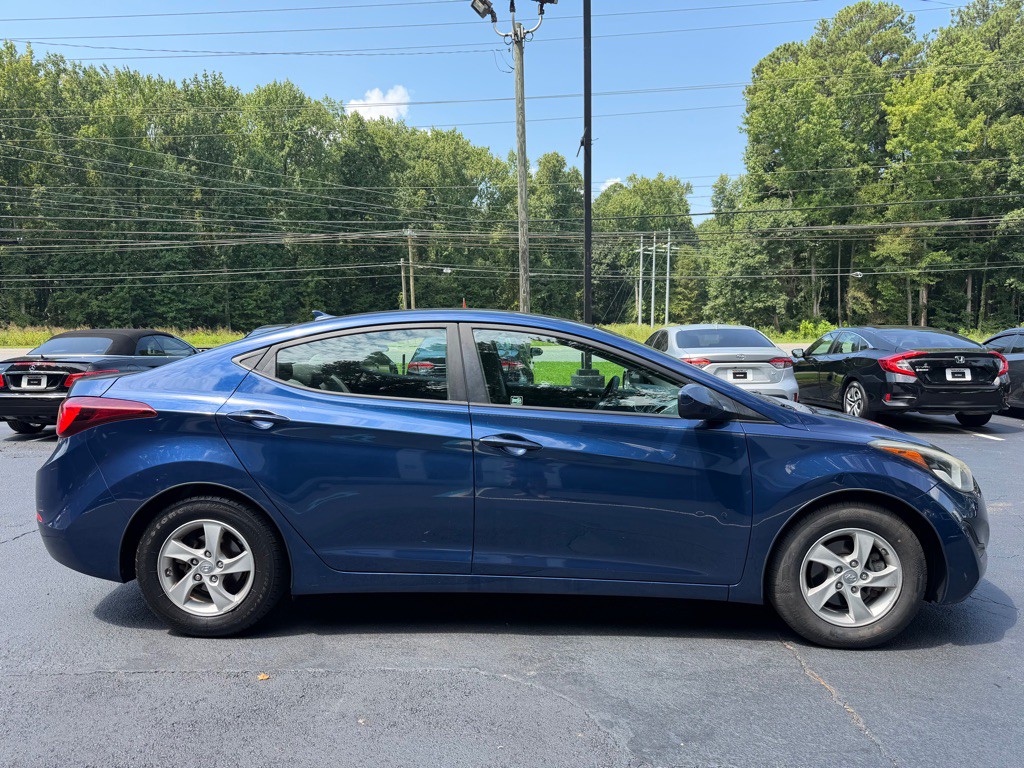 2015 Hyundai Elantra Image 5