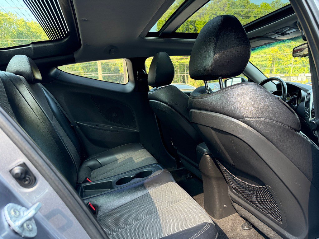 2013 Hyundai Veloster Image 10