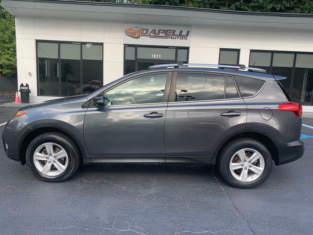 2013 Toyota Rav4 Image 2