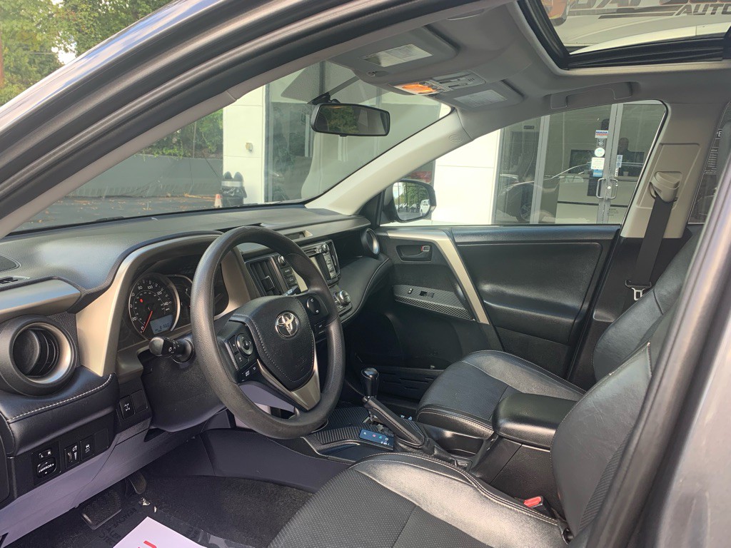 2013 Toyota Rav4 Image 7