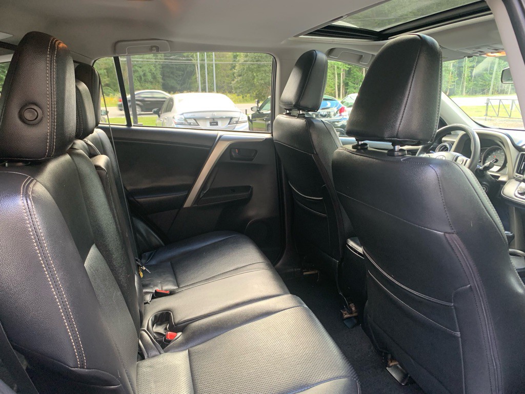 2013 Toyota Rav4 Image 11