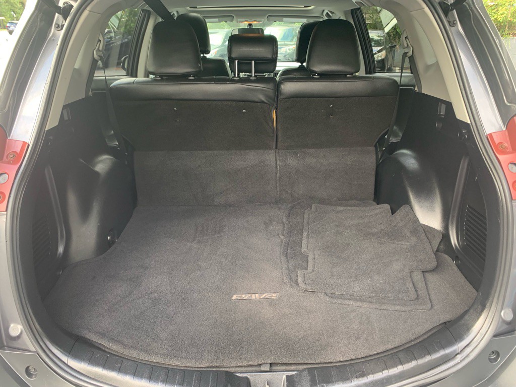 2013 Toyota Rav4 Image 12