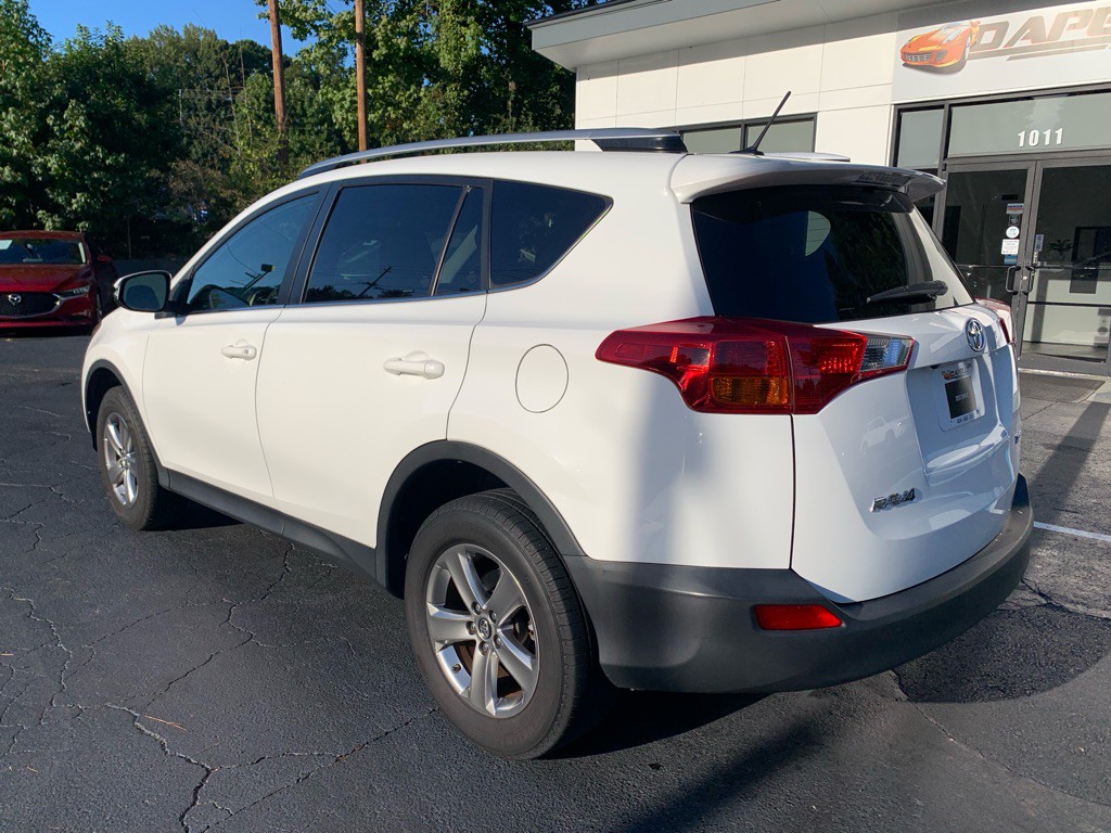 2015 Toyota Rav4 Image 3