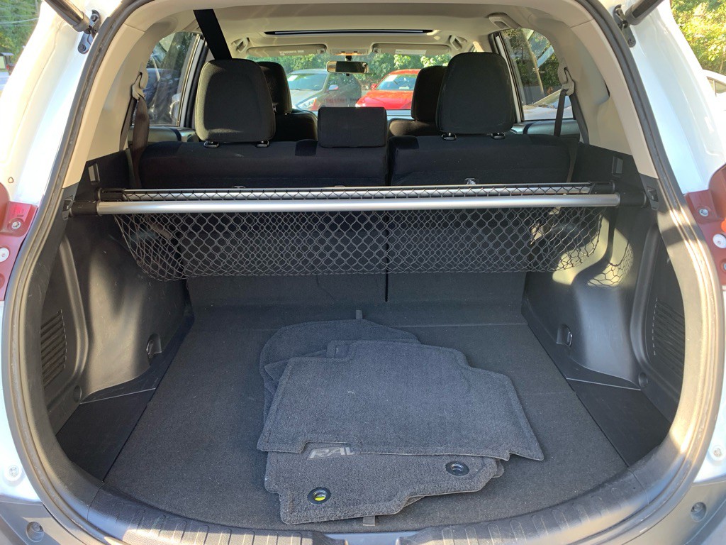 2015 Toyota Rav4 Image 12