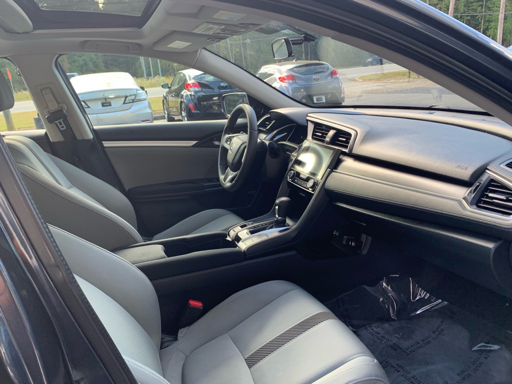 2016 Honda Civic Image 9