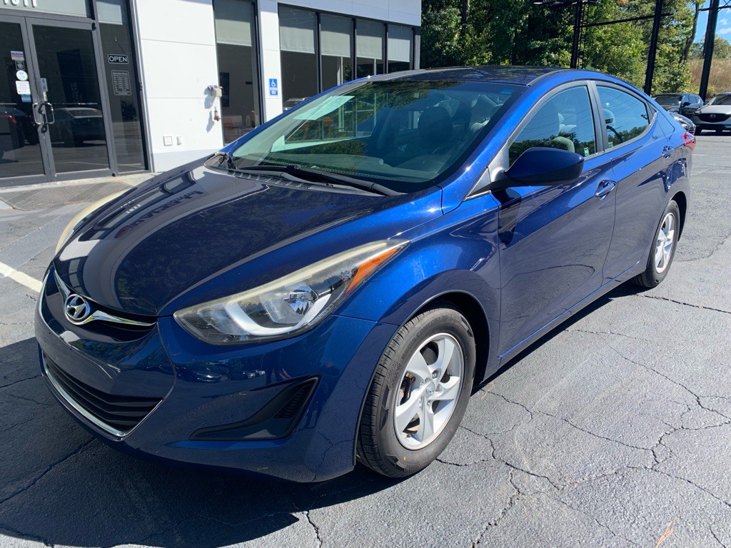 2015 Hyundai Elantra Image 1