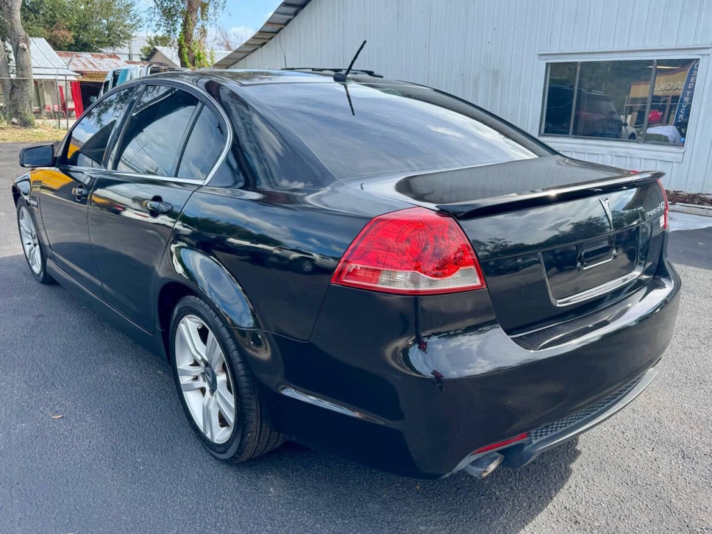 2008 Pontiac G8 Image 4