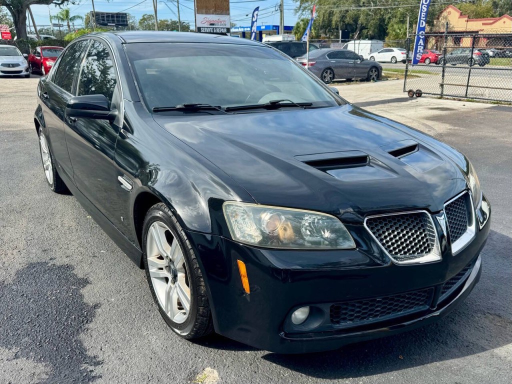 2008 Pontiac G8 Image 14