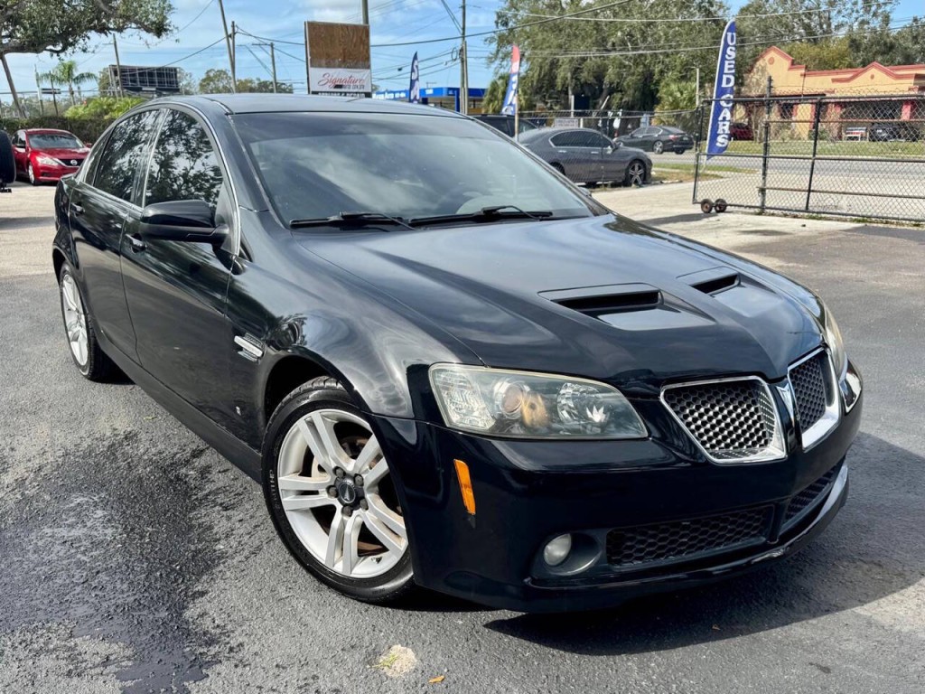 2008 Pontiac G8 Image 3