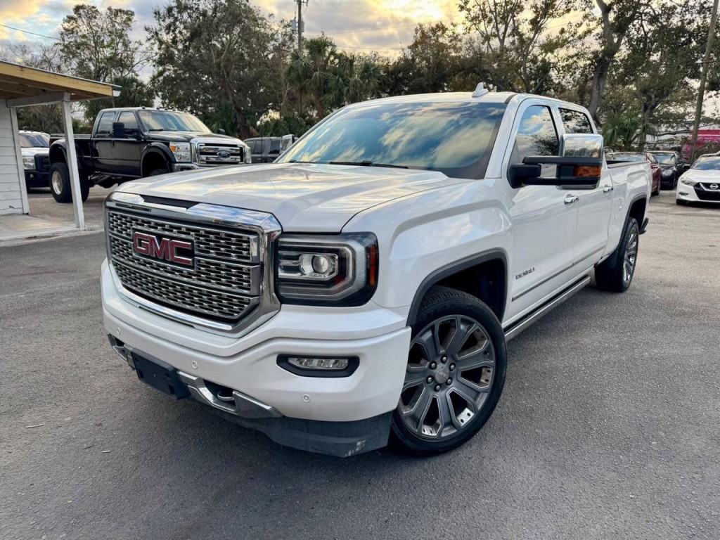 2017 GMC Sierra 1500 Image 2