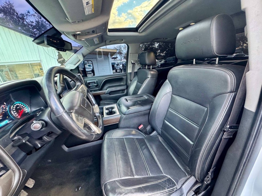 2017 GMC Sierra 1500 Image 16