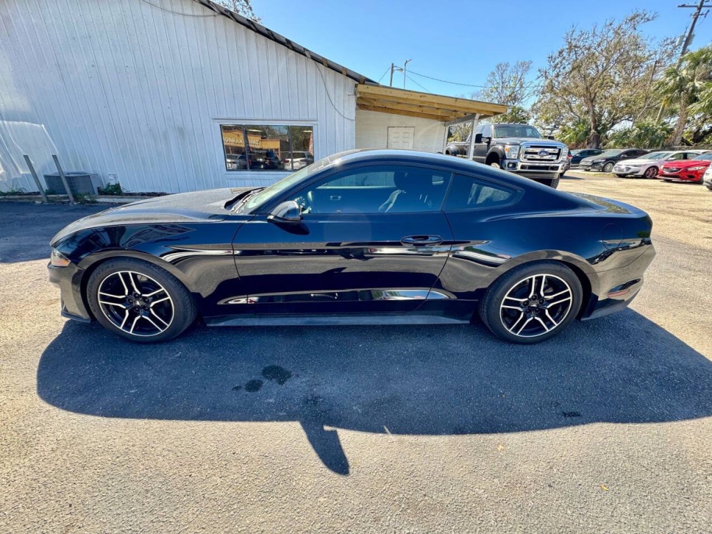 2019 Ford Mustang Image 7