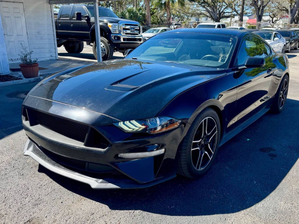 2019 Ford Mustang Image 11