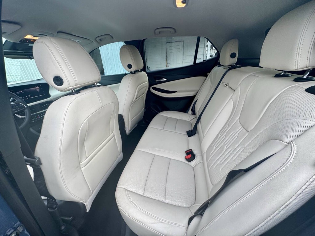 2025 Buick Enclave Image 13