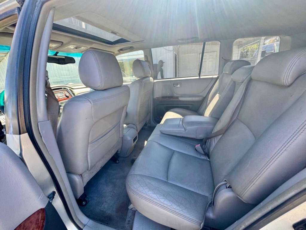 2006 Toyota Highlander Image 16