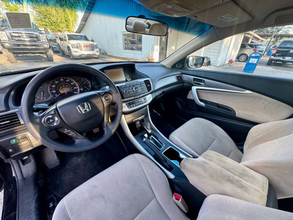 2013 Honda Accord Image 15