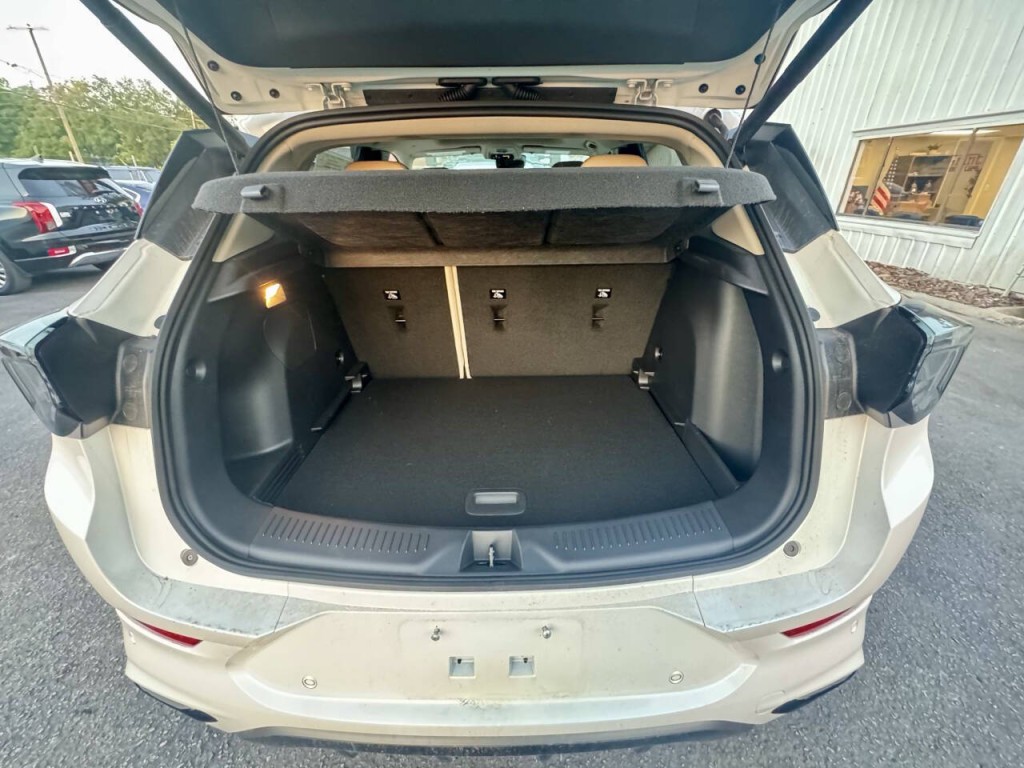2024 Buick Enclave Image 12