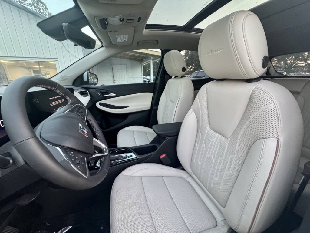 2024 Buick Enclave Image 13