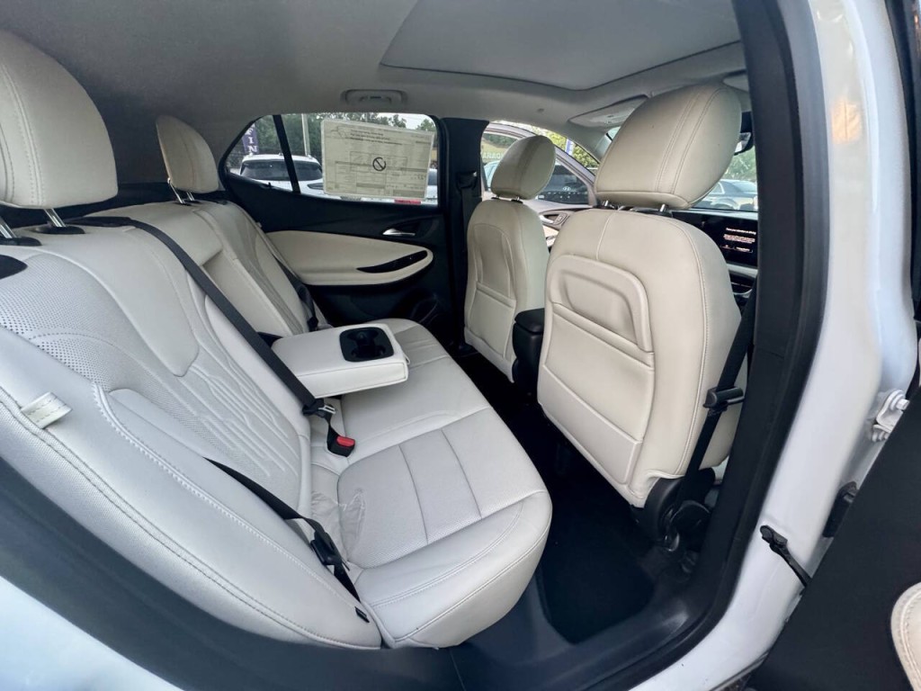 2024 Buick Enclave Image 15