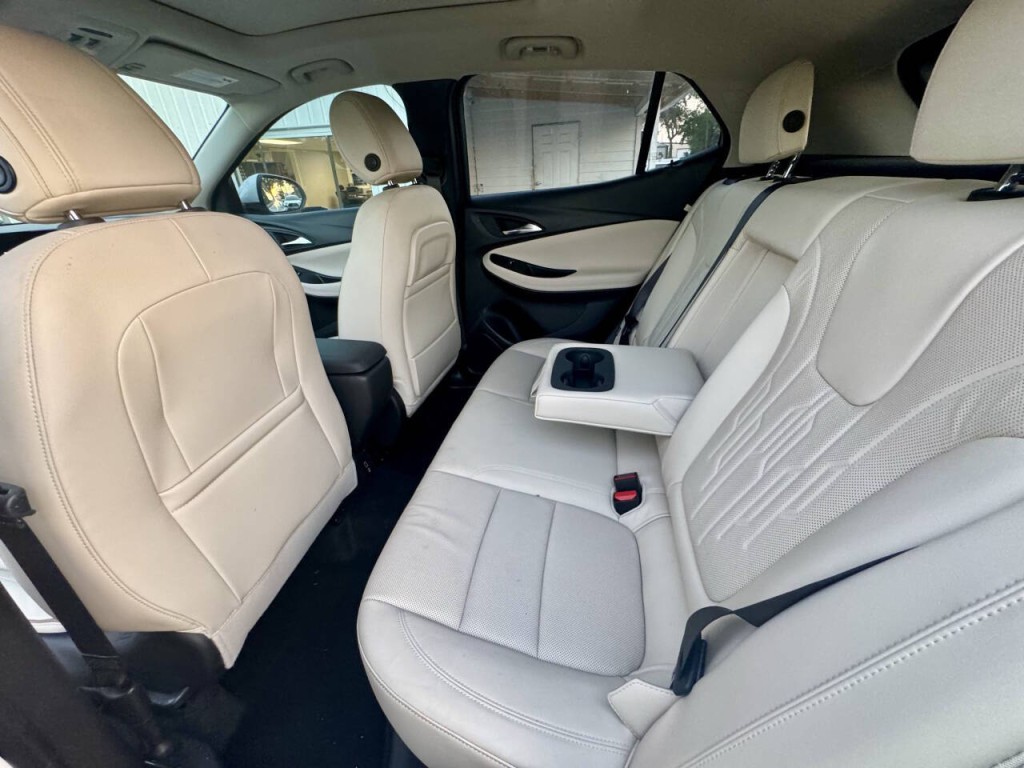 2024 Buick Enclave Image 16