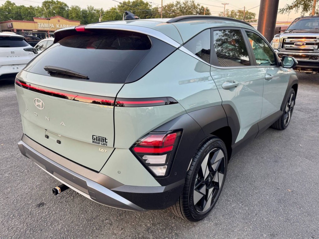2024 Hyundai Kona Image 5