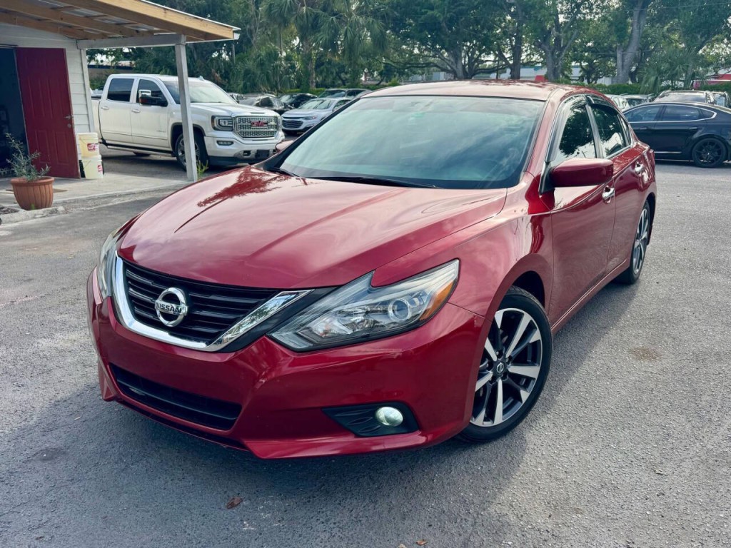 2016 Nissan Altima Image 2
