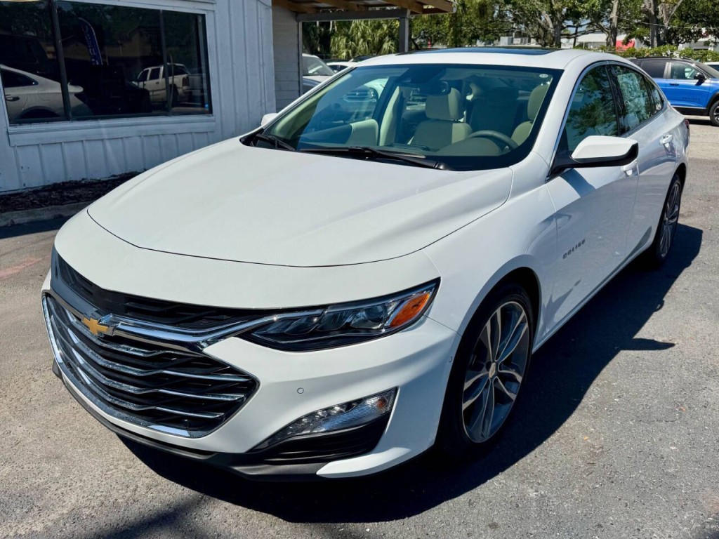 2025 Chevrolet Malibu Image 10